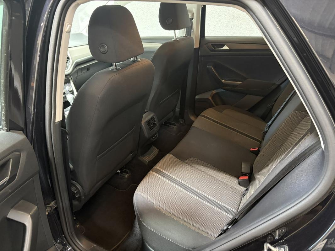 Volkswagen T-Roc - Photo 40
