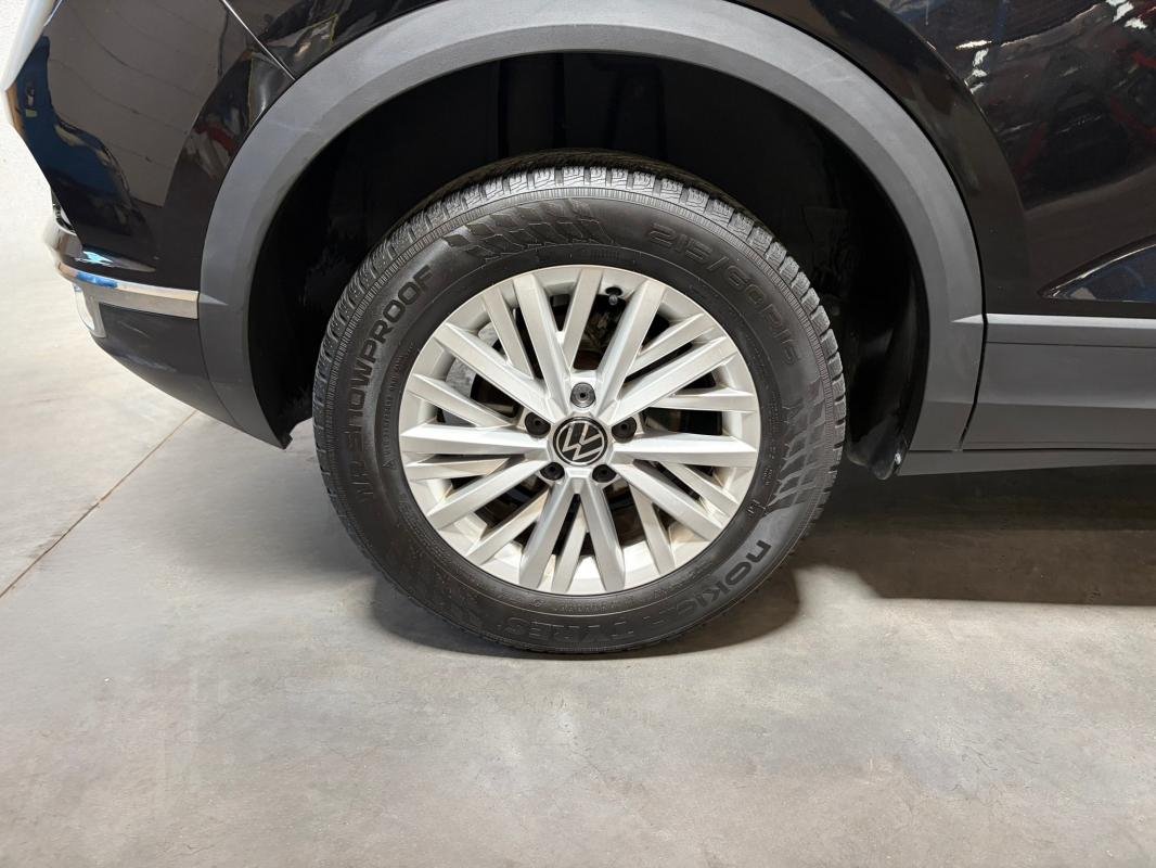 Volkswagen T-Roc - Photo 6