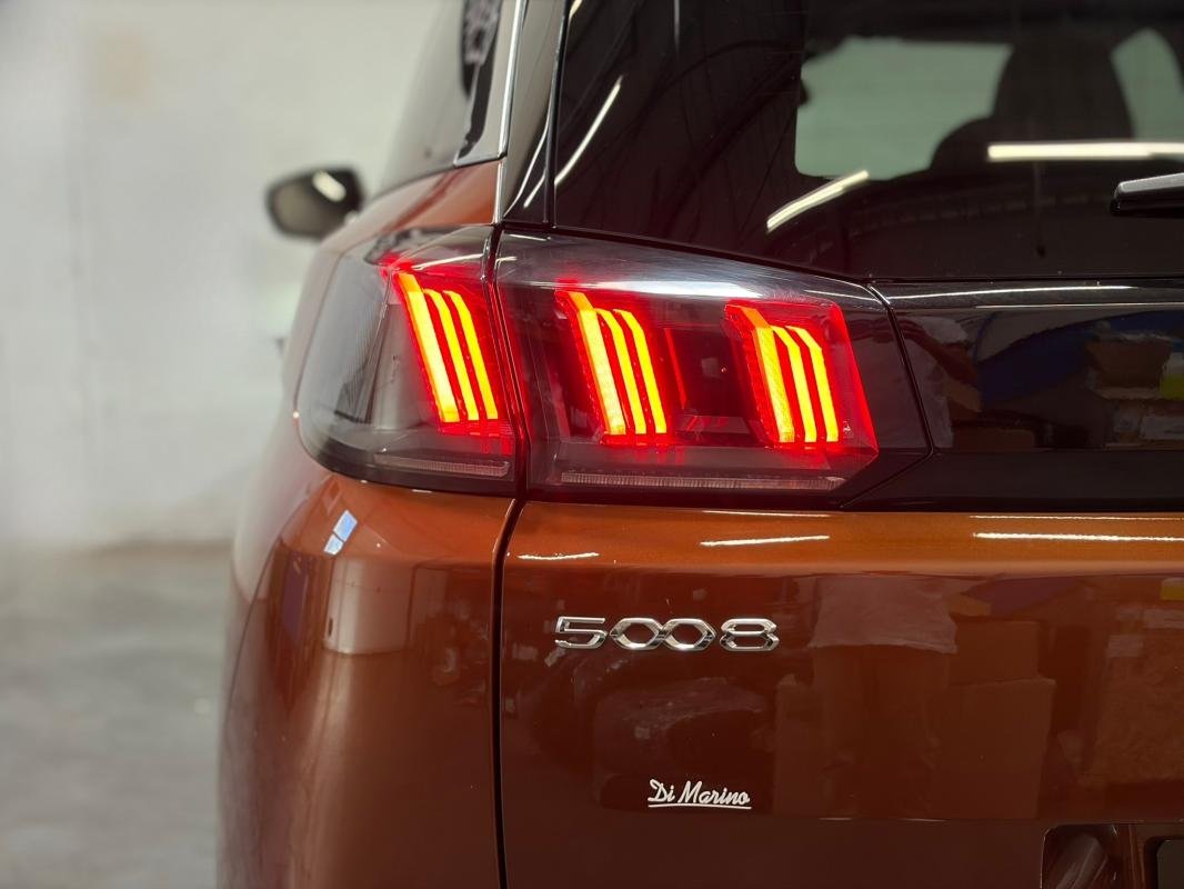 Peugeot 5008 - Photo 12
