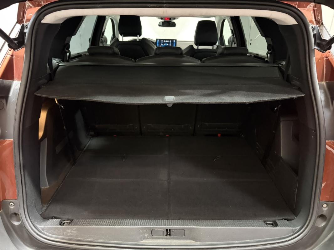 Peugeot 5008 - Photo 17