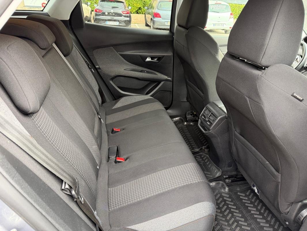 Peugeot 3008 - Photo 10