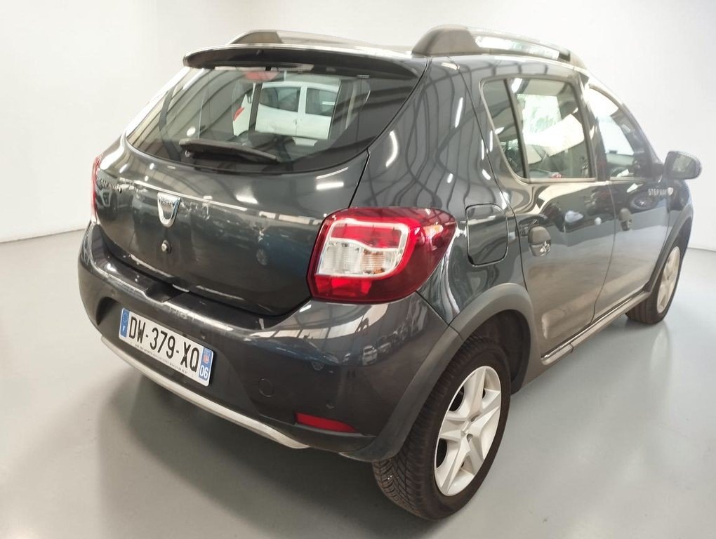 Dacia Sandero - Photo 2