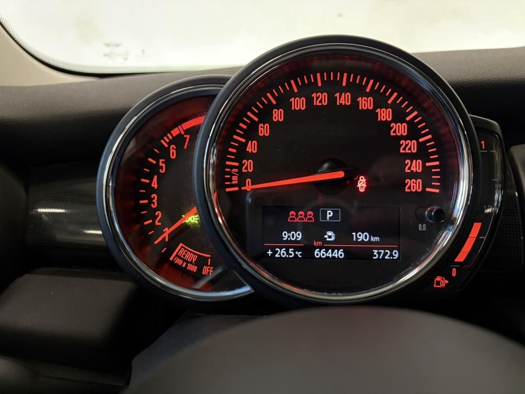Mini Cooper - Photo 24