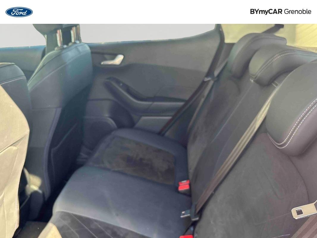 Ford Fiesta - Photo 12