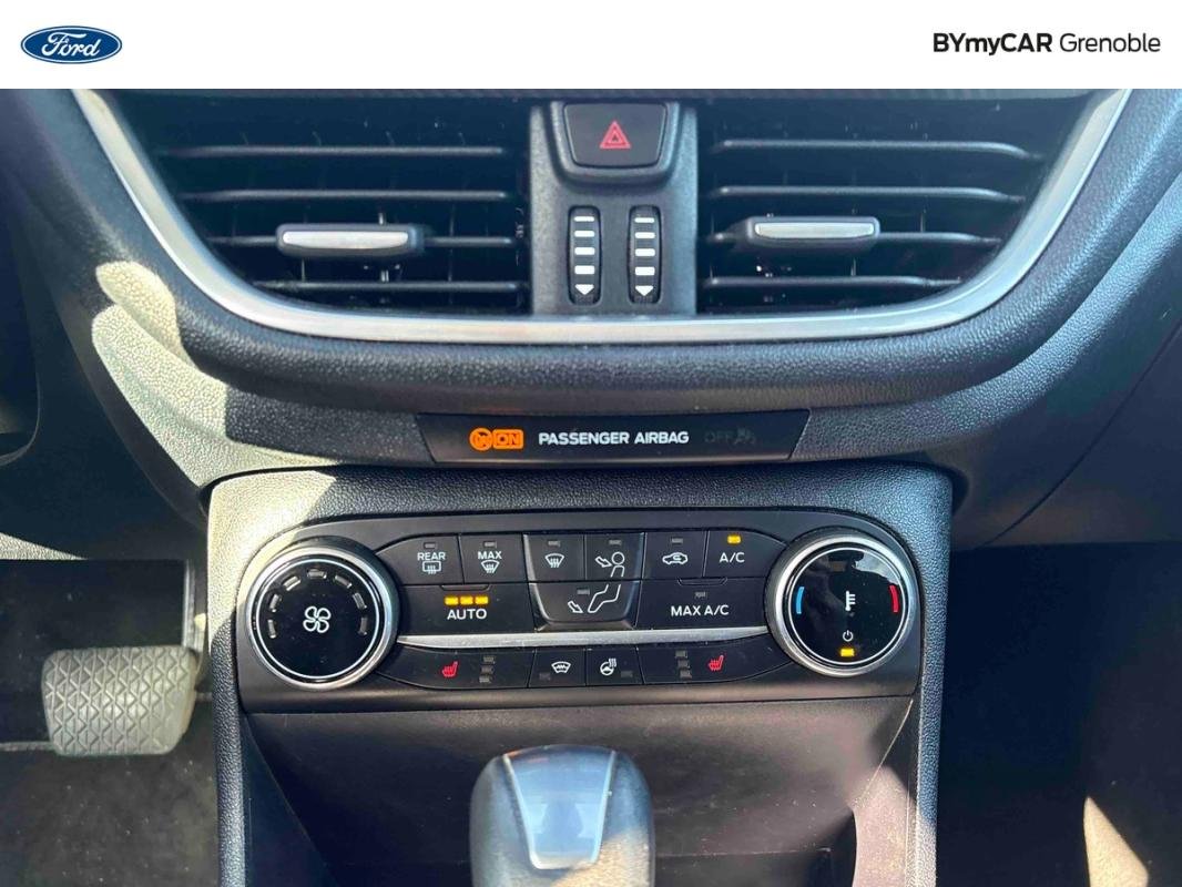 Ford Fiesta - Photo 21