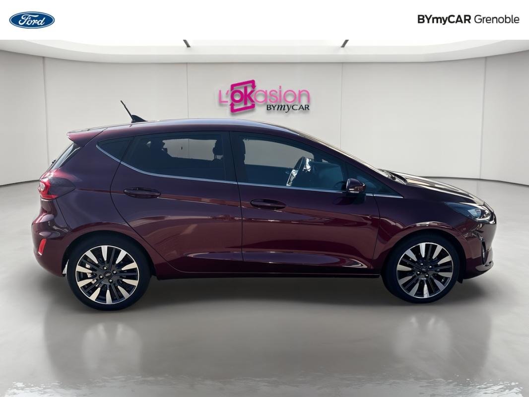 Ford Fiesta - Photo 6