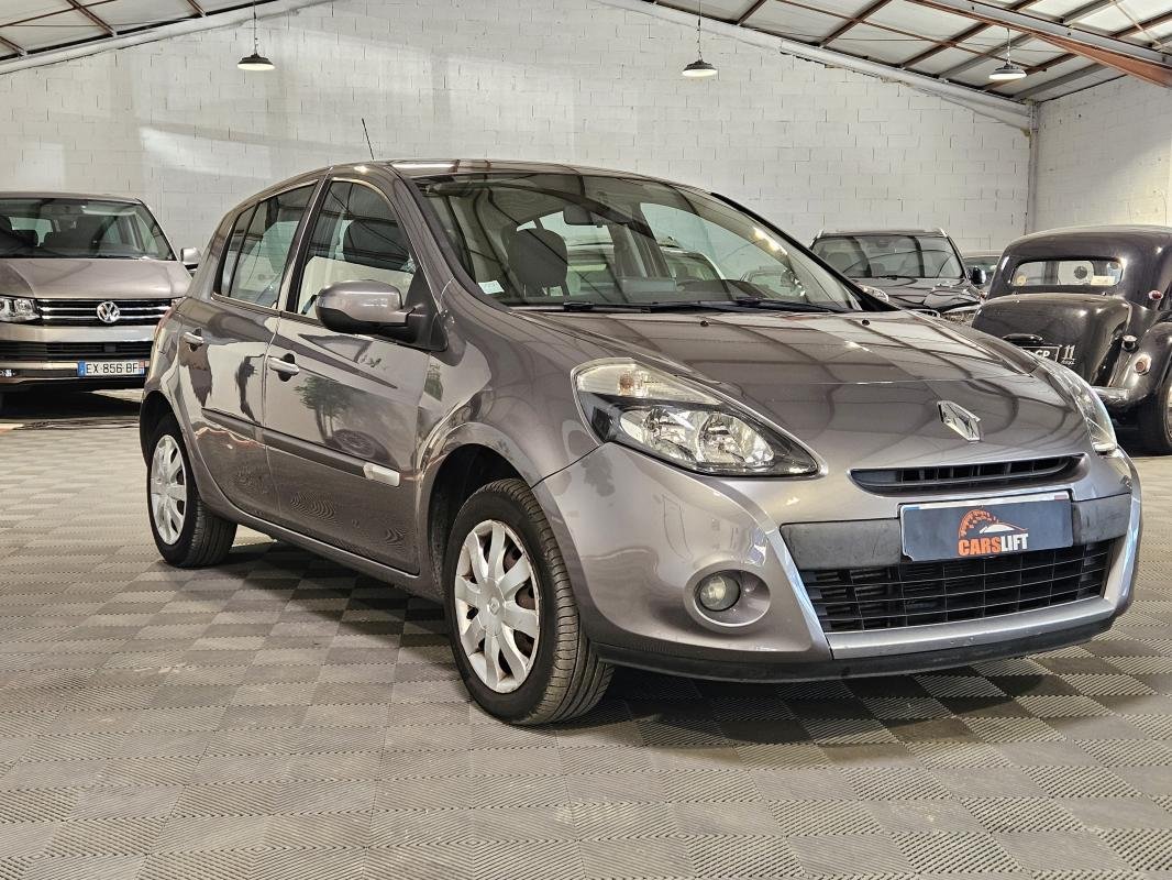 Renault Clio - Photo 3