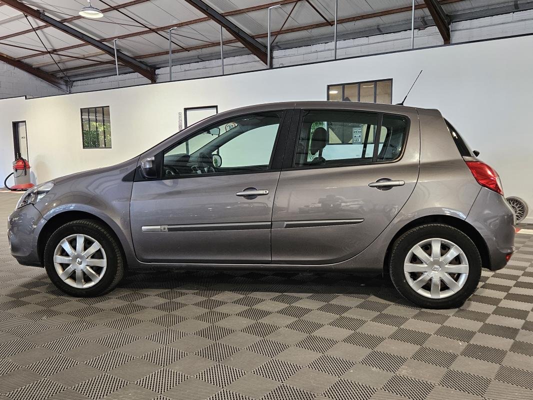Renault Clio - Photo 8