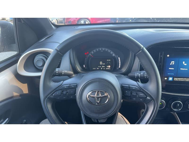 Toyota aygo x - Photo 17