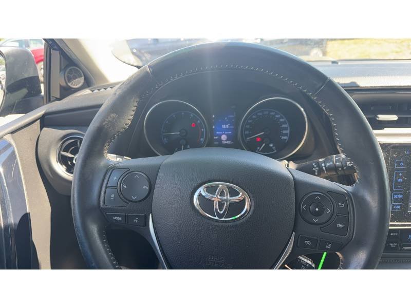 Toyota Auris - Photo 16