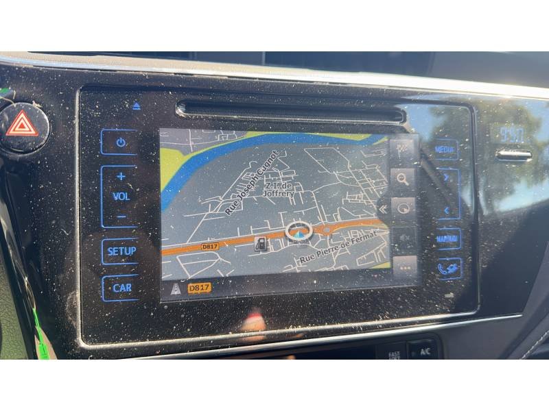 Toyota Auris - Photo 24