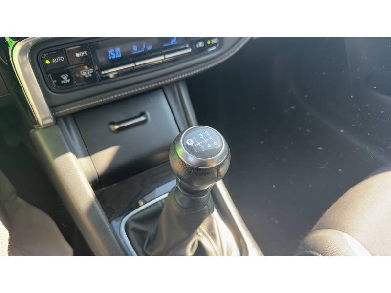 Toyota Auris - Photo 26