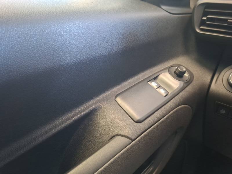 Opel Combo - Photo 16