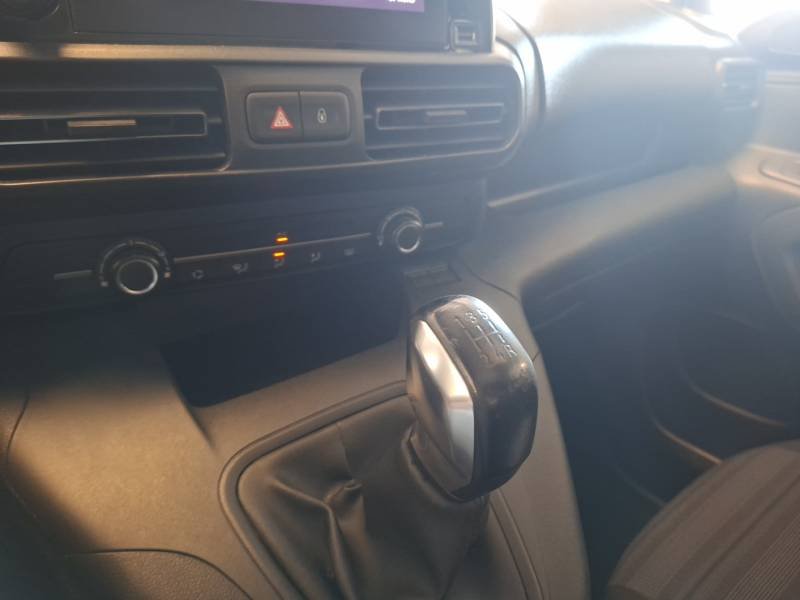 Opel Combo - Photo 26