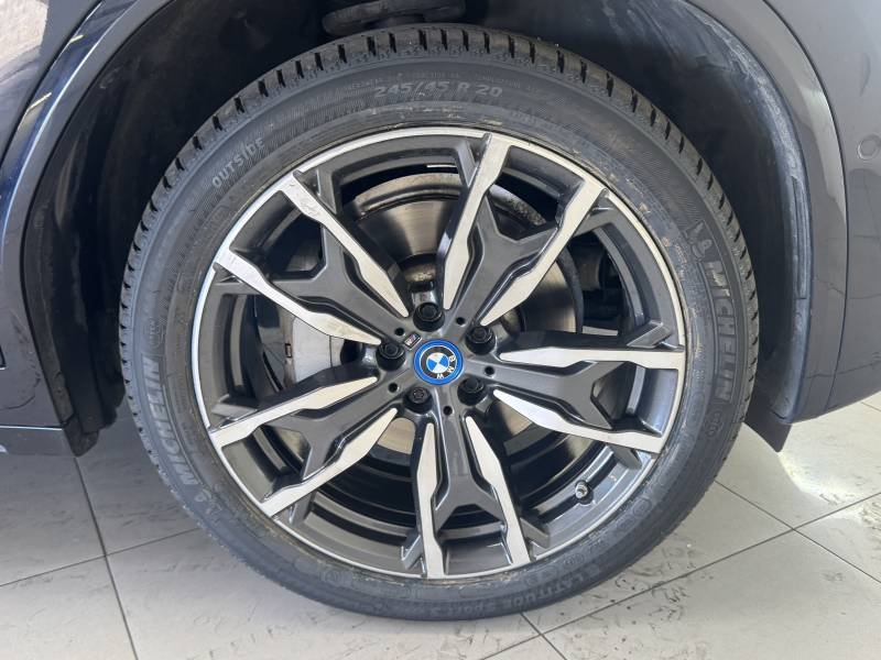 BMW X3 - Photo 11