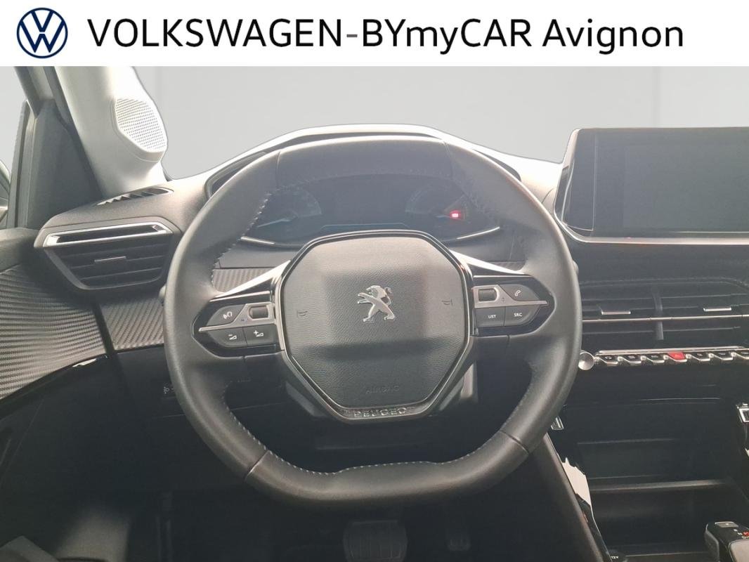Peugeot 208 - Photo 11