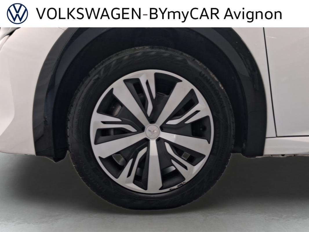 Peugeot 208 - Photo 16