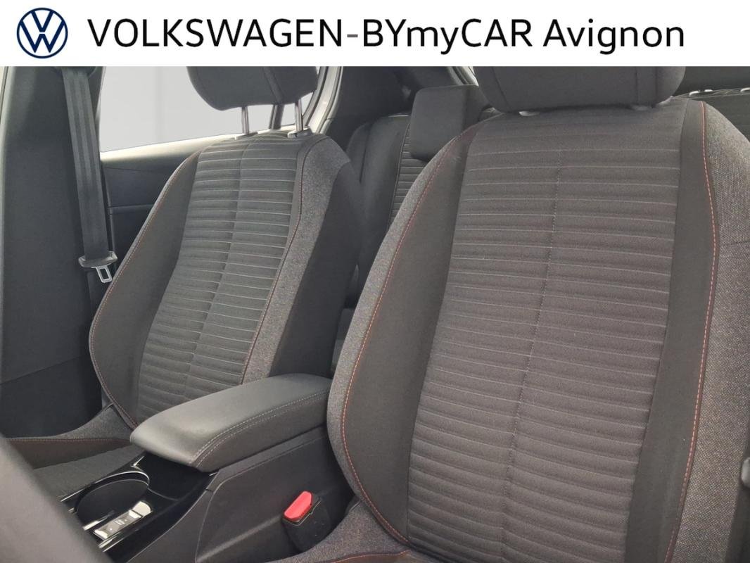 Peugeot 208 - Photo 22