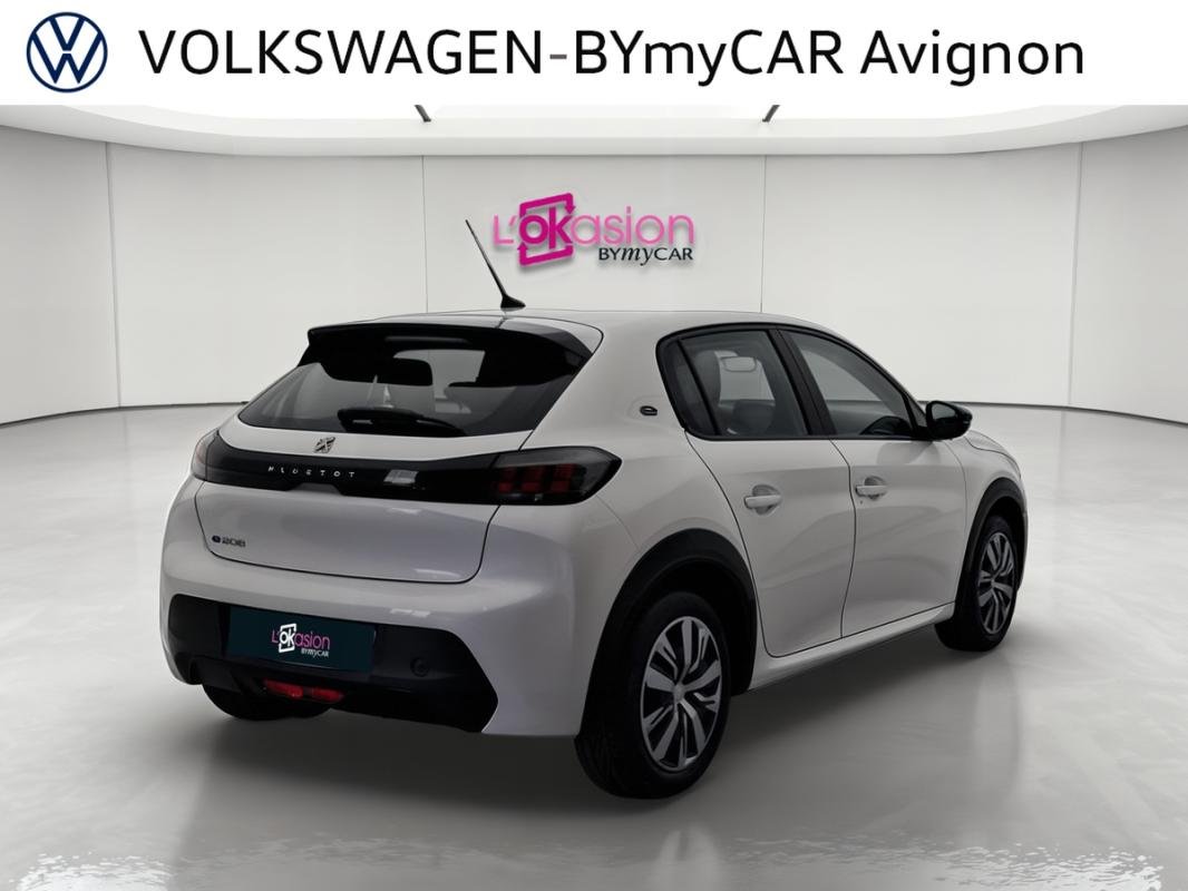 Peugeot 208 - Photo 5