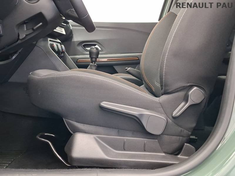 Dacia Sandero - Photo 28