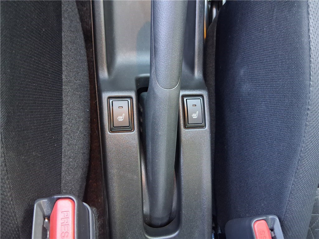 Suzuki Swift - Photo 11