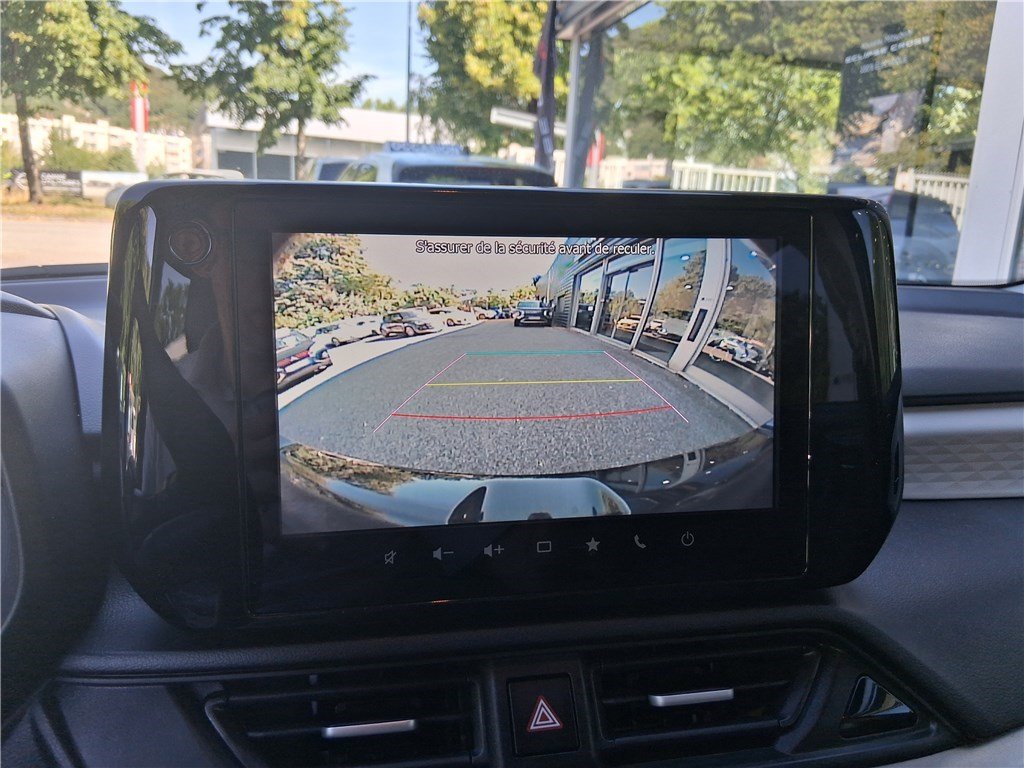 Suzuki Swift - Photo 9