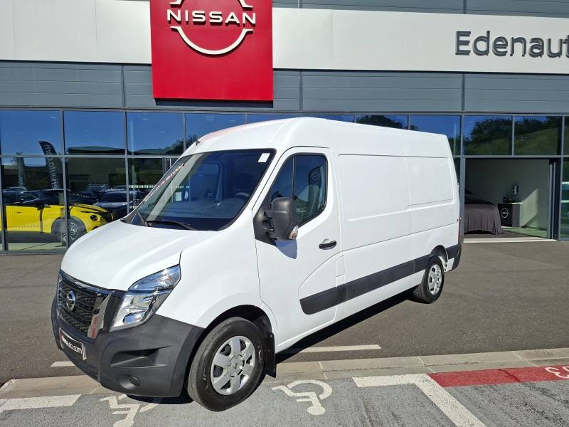 Nissan Interstar - Photo 2