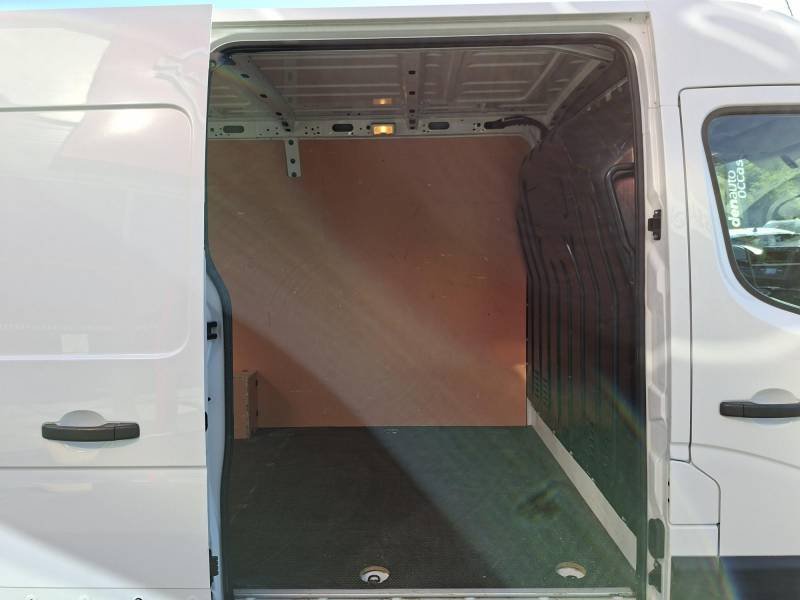 Nissan Interstar - Photo 7