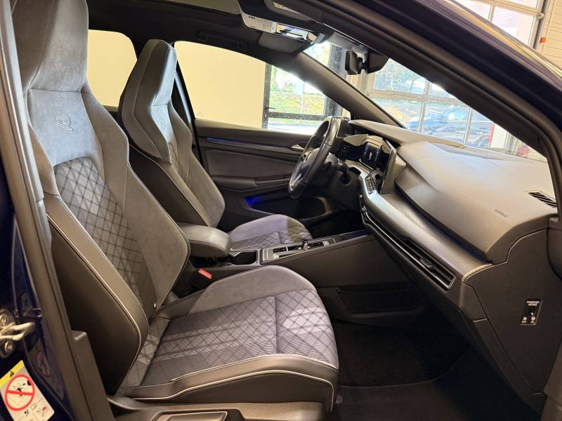 Volkswagen Golf - Photo 41