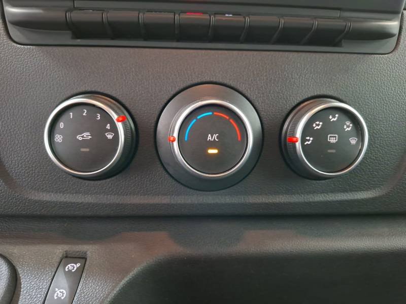 Renault Master - Photo 24