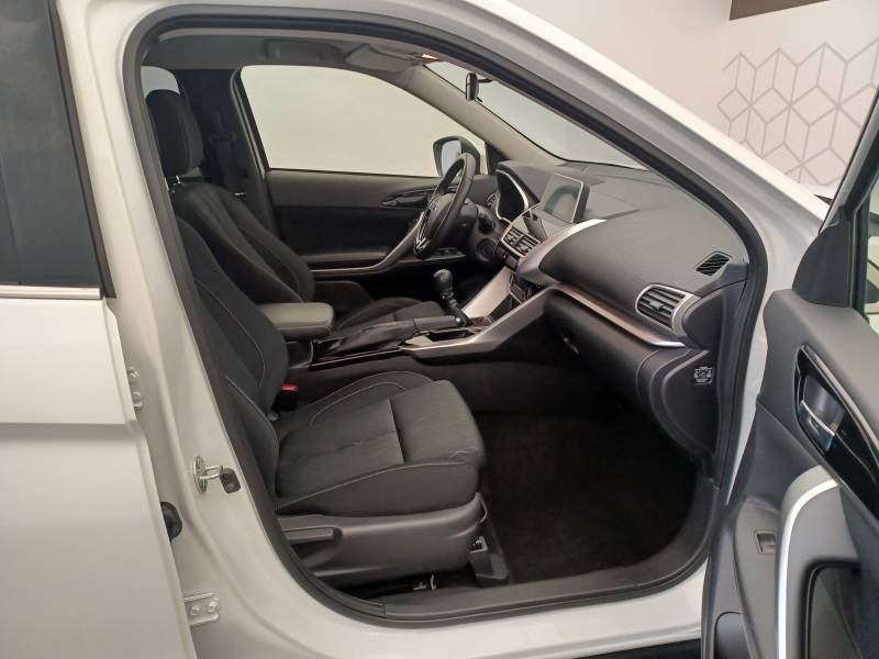 Mitsubishi Eclipse Cross - Photo 14