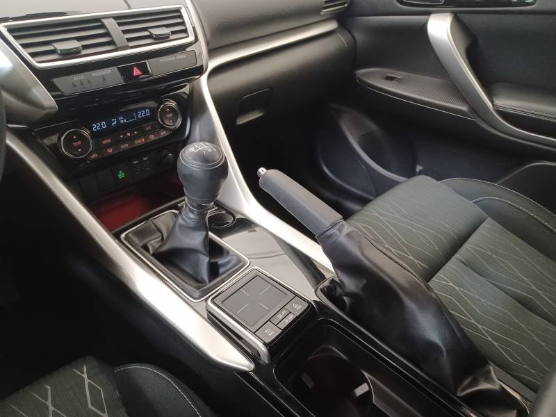 Mitsubishi Eclipse Cross - Photo 28