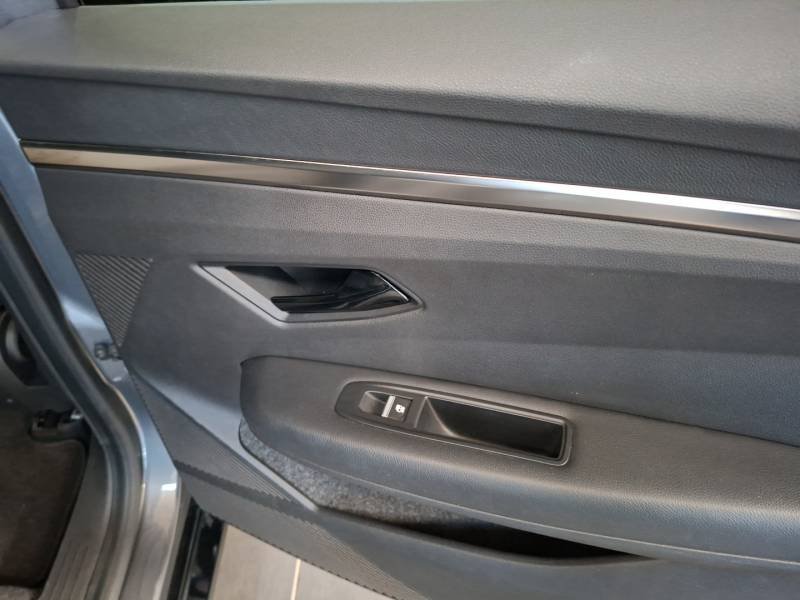 Renault Mégane - Photo 17