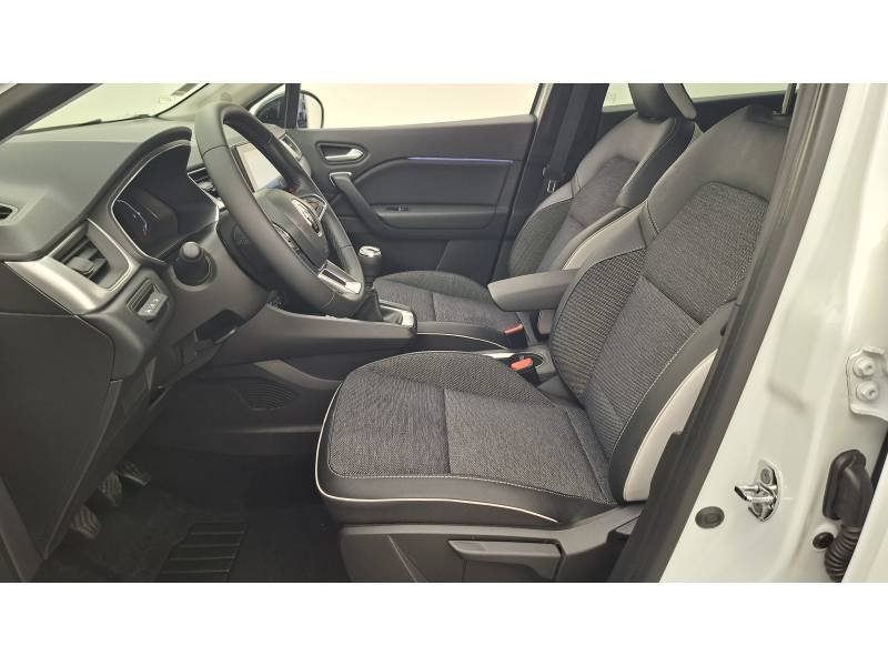 Renault Captur - Photo 10