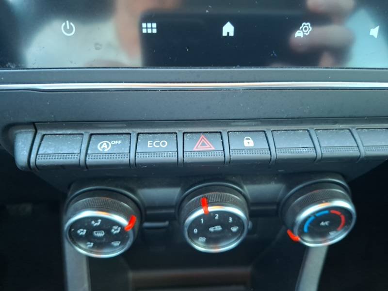 Renault Clio - Photo 22