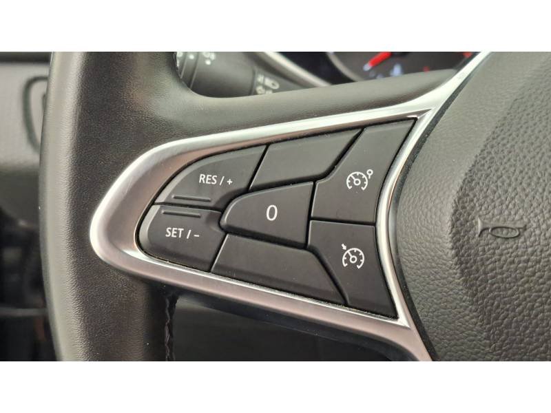 Renault Clio - Photo 24