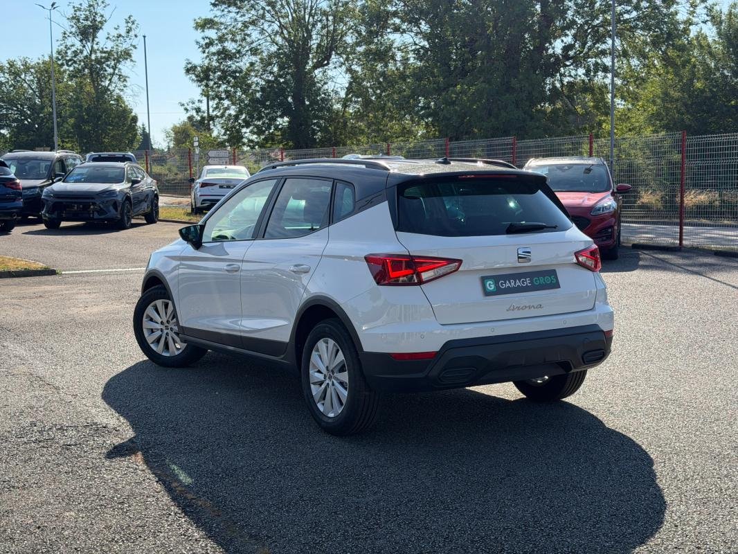Seat Arona - Photo 2