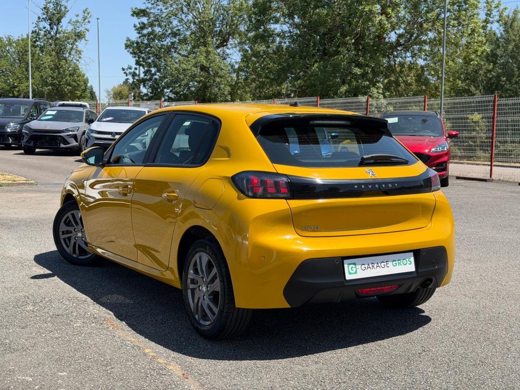 Peugeot 208 - Photo 2