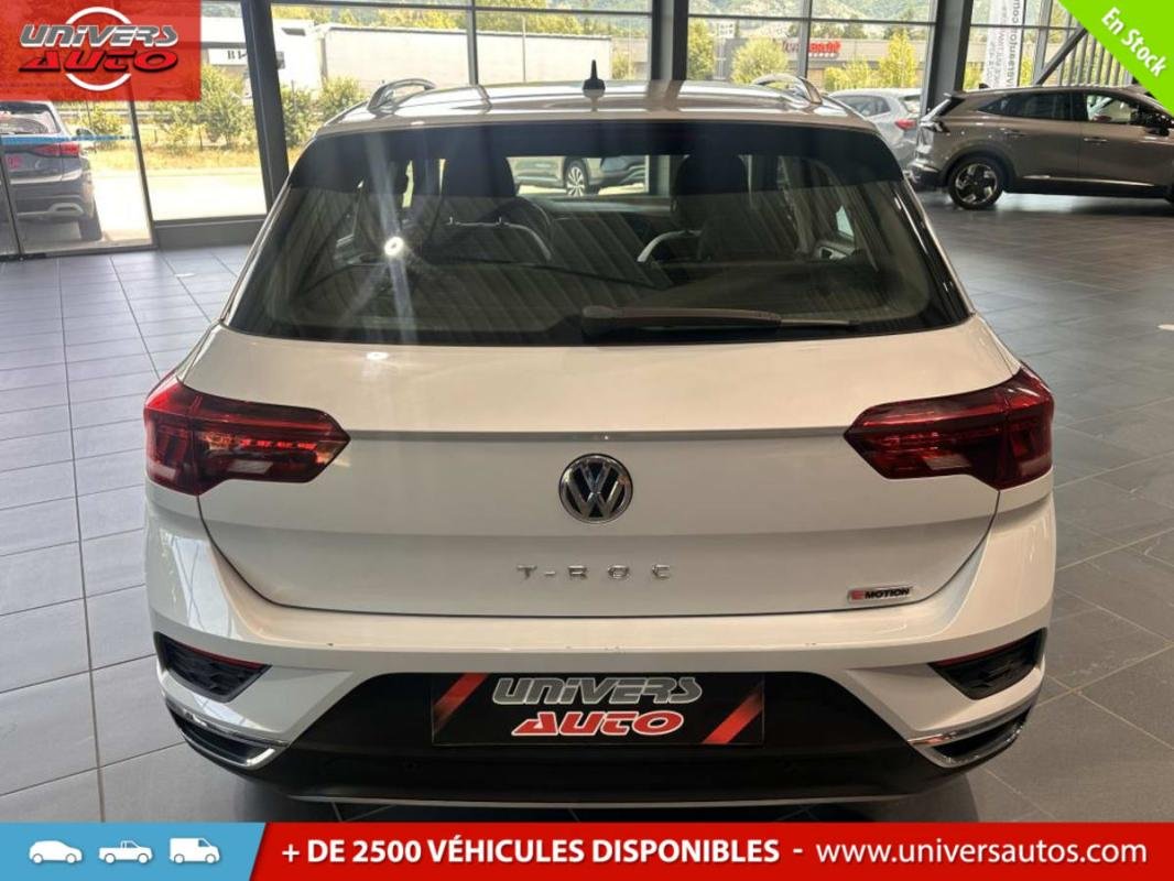 Volkswagen T-Roc - Photo 22