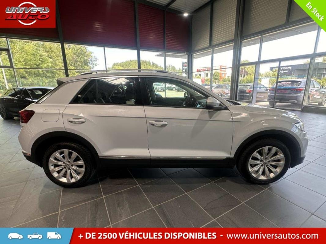 Volkswagen T-Roc - Photo 4