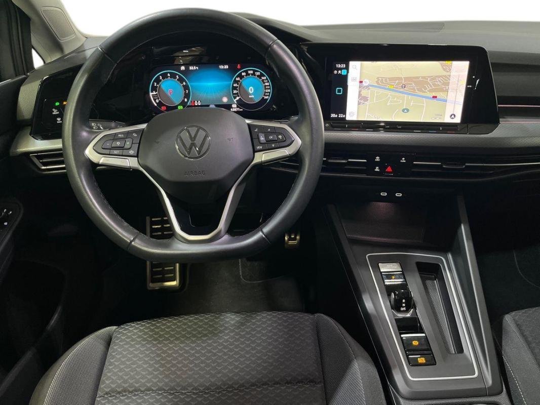 Volkswagen Golf - Photo 24