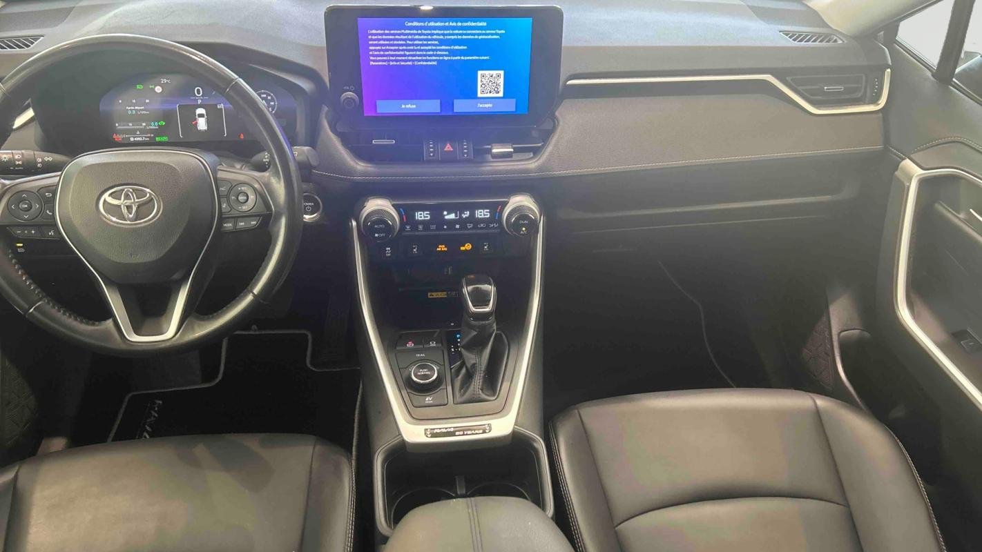 Toyota RAV4 - Photo 9
