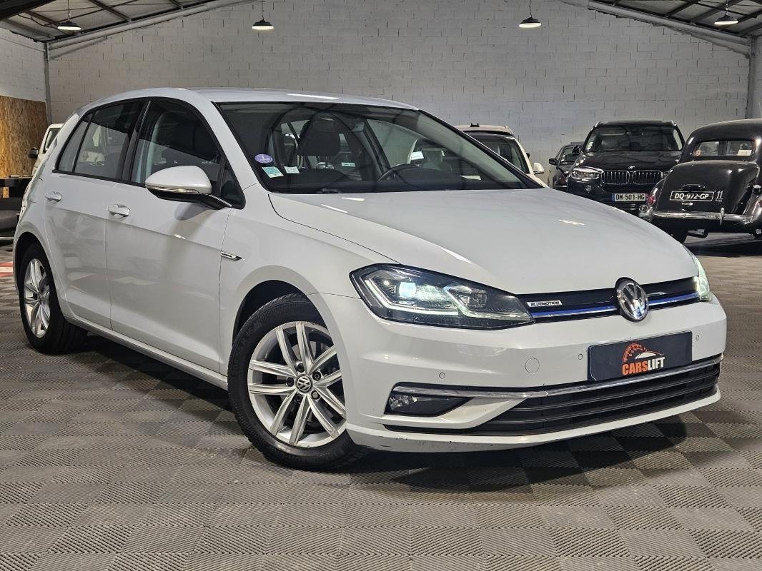 Volkswagen Golf - Photo 1