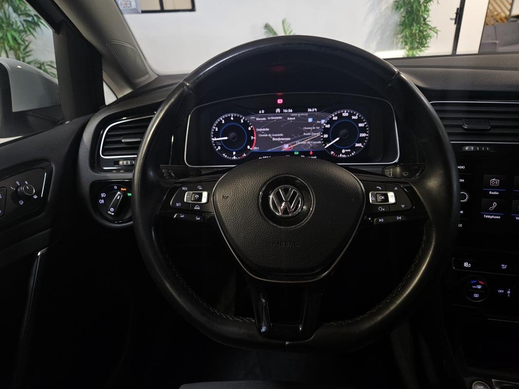 Volkswagen Golf - Photo 24
