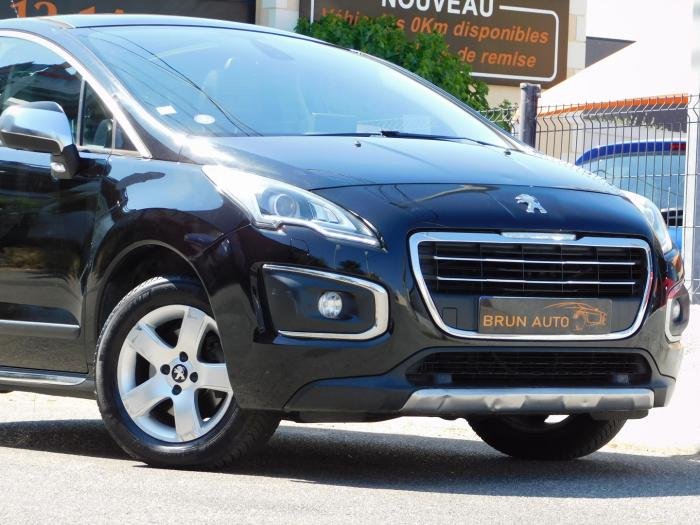 Peugeot 3008 - Photo 3