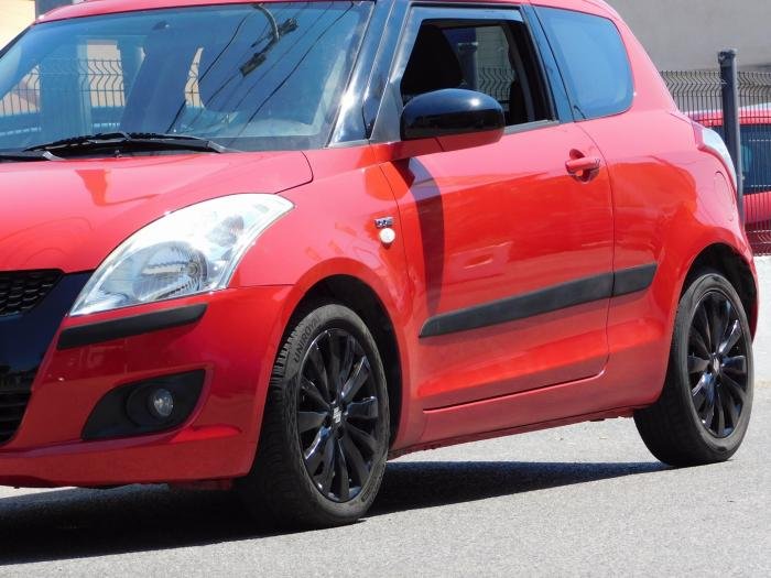Suzuki Swift - Photo 14