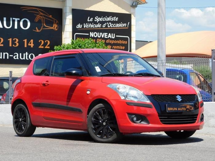 Suzuki Swift - Photo 2