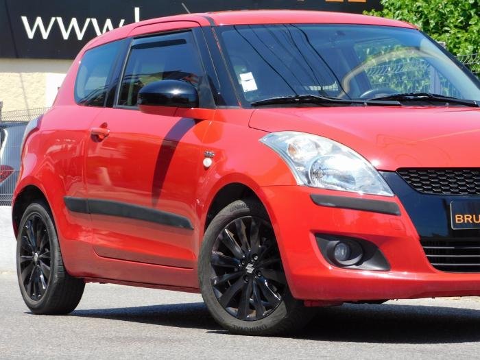 Suzuki Swift - Photo 3