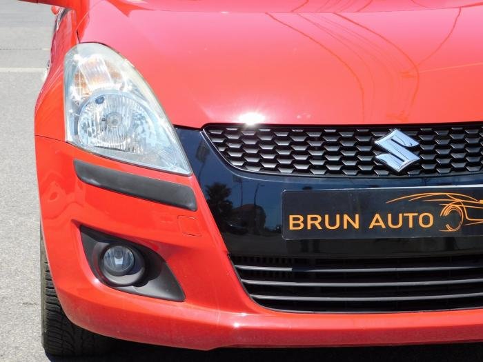 Suzuki Swift - Photo 5