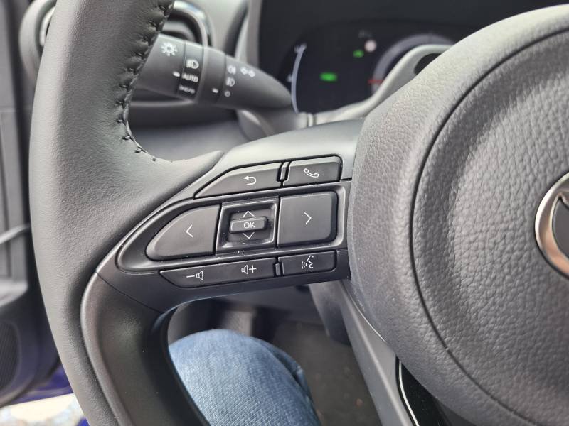Toyota Yaris - Photo 12